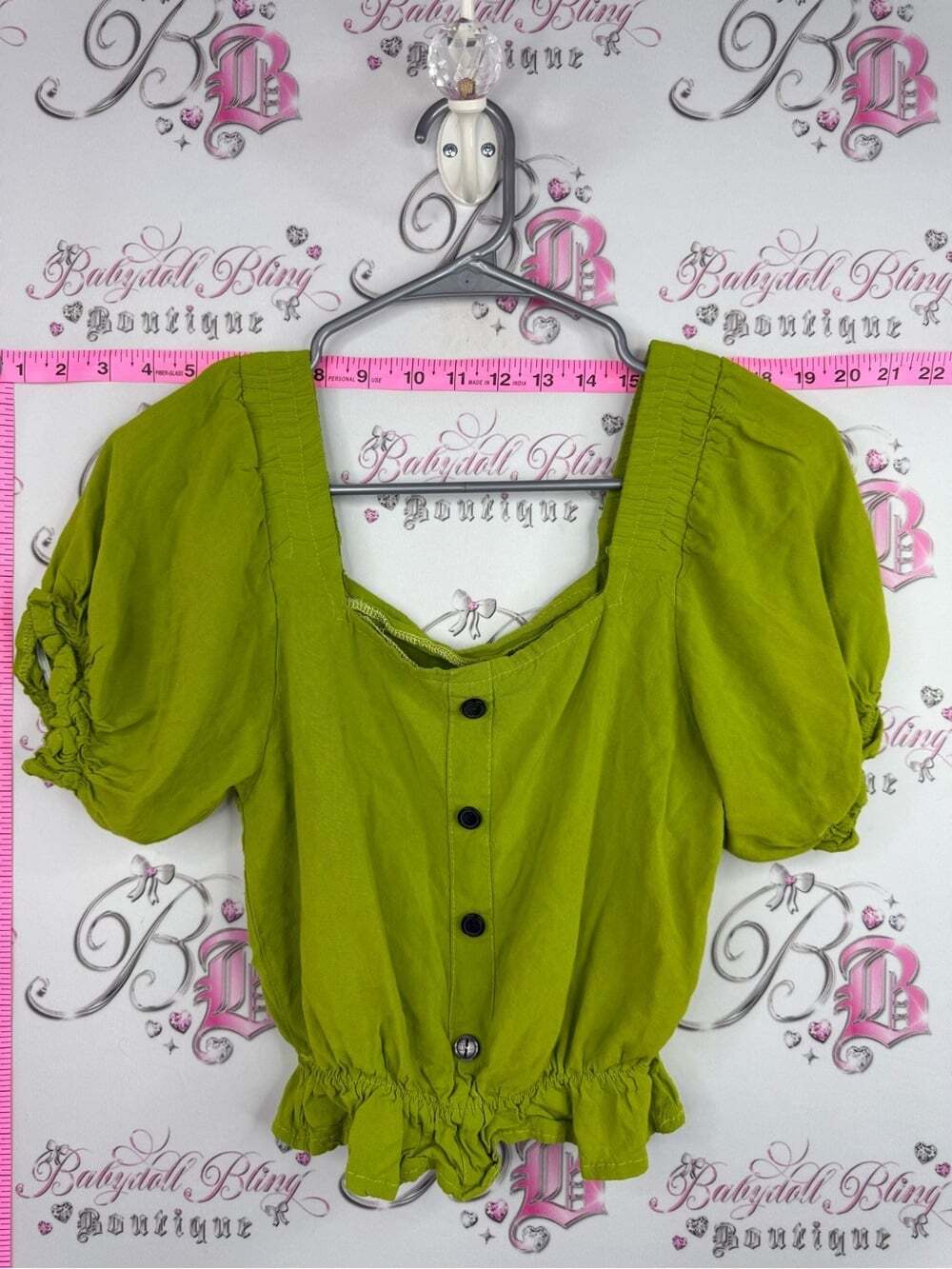 Tshirt milkmaid Lime Green Puff Sleeve Button-Front Women's Top
